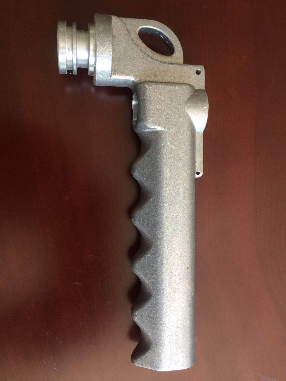 精密铸造+表面涂装+CNC 加工