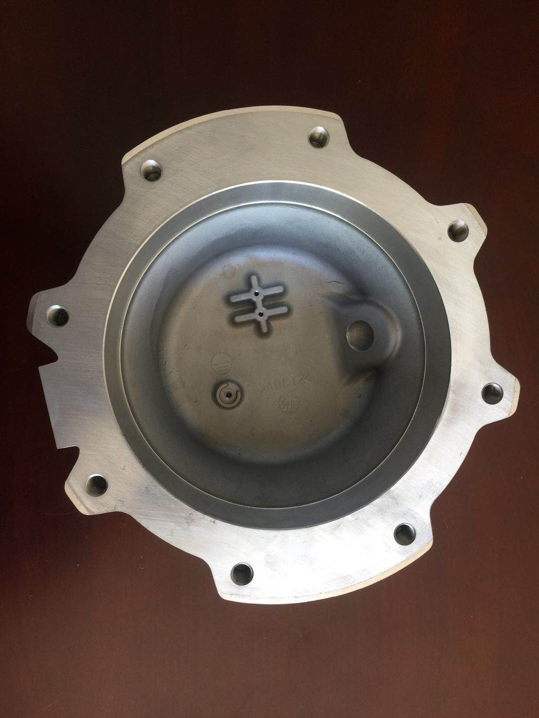 精密铸造+表面涂装+CNC 加工